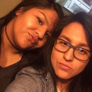 Meet your Posher, Anely